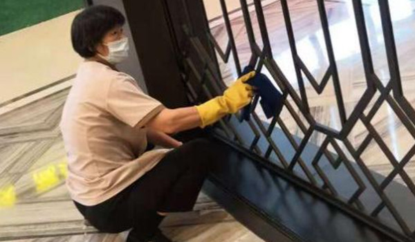 新办公室如何做开荒保洁